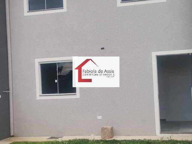 #009 - Casa para Venda em Colombo - PR