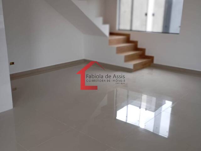 #008 - Casa para Venda em Colombo - PR