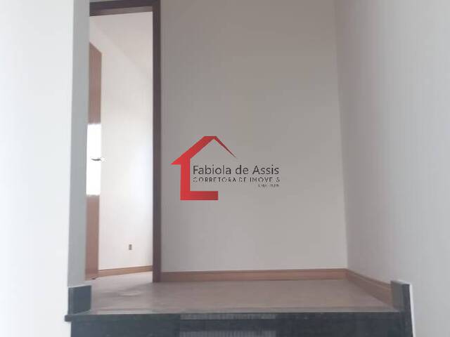 #18 - Sobrado para Venda em Colombo - PR