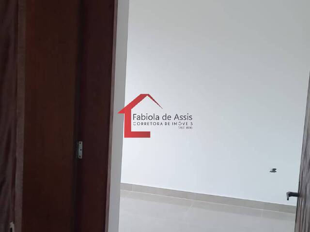 Casa para Venda em Colombo - 5