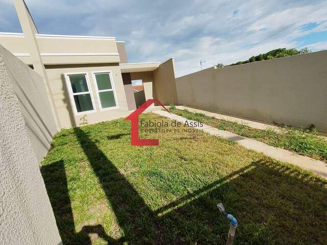 #49 - Casa para Venda em Colombo - PR
