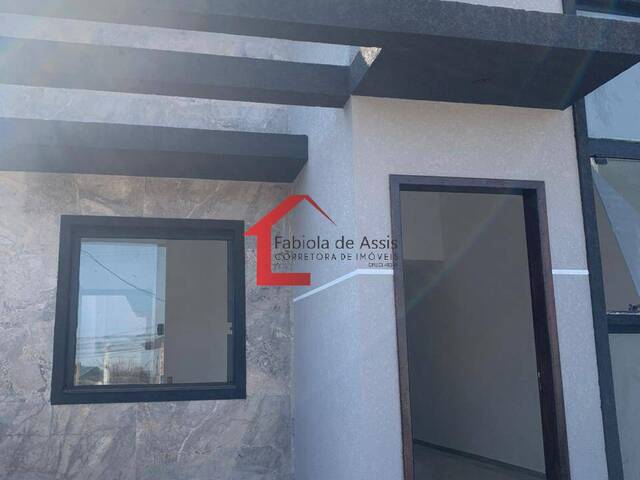#002 - Casa para Venda em Colombo - PR