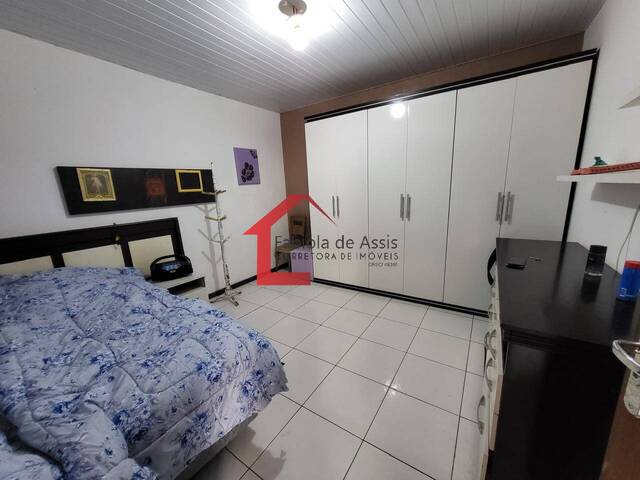 Casa para Venda em Pinhais - 4