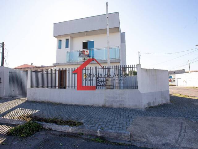 #83 - Casa para Venda em Curitiba - PR