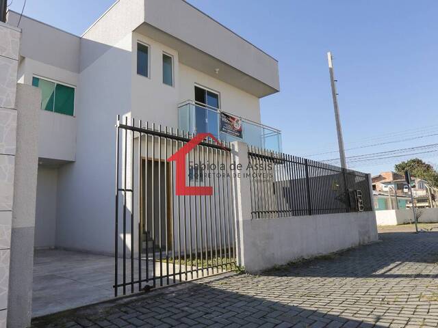 #83 - Casa para Venda em Curitiba - PR