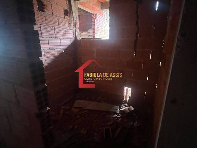 #97 - Casa para Venda em Colombo - PR