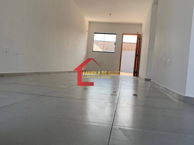 #104 - Casa para Venda em Pinhais - PR