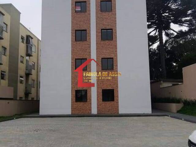 #109 - Apartamento para Venda em Colombo - PR