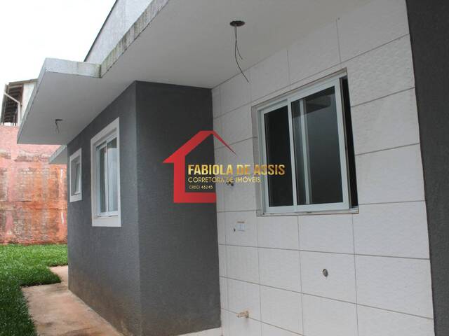 #121 - Casa para Venda em Colombo - PR