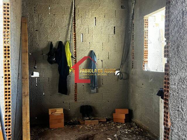 Casa para Venda em Colombo - 4