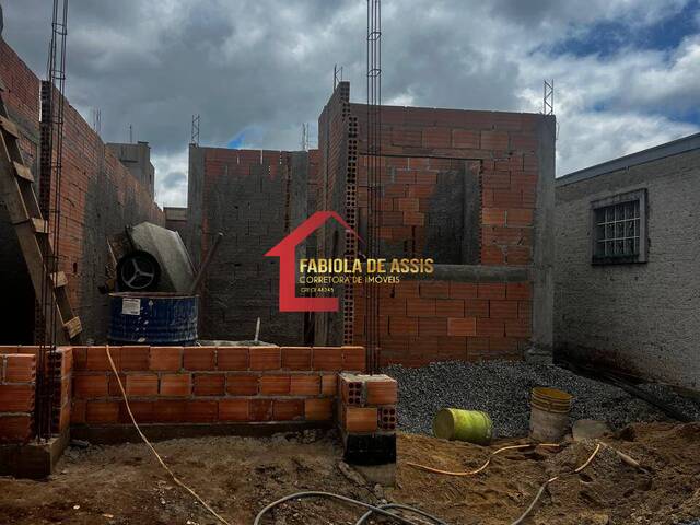 #125 - Casa para Venda em Colombo - PR